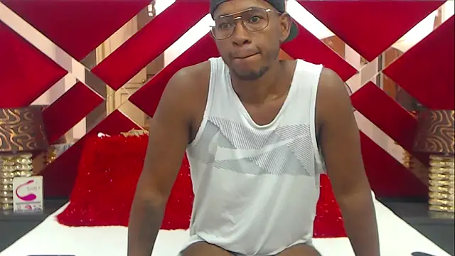 AndyCalifornia1's cam snapshot