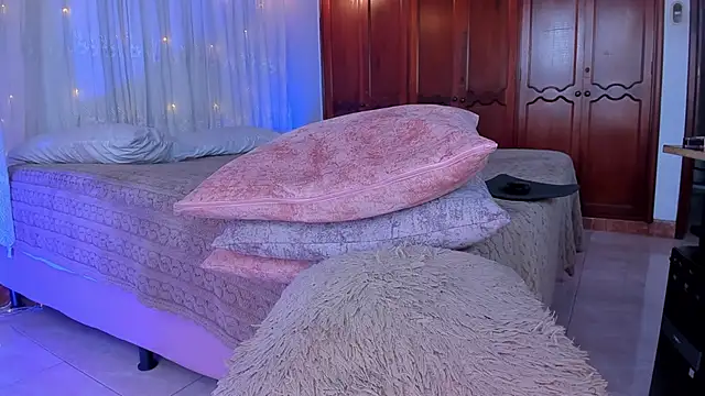 Shantal_777's cam snapshot