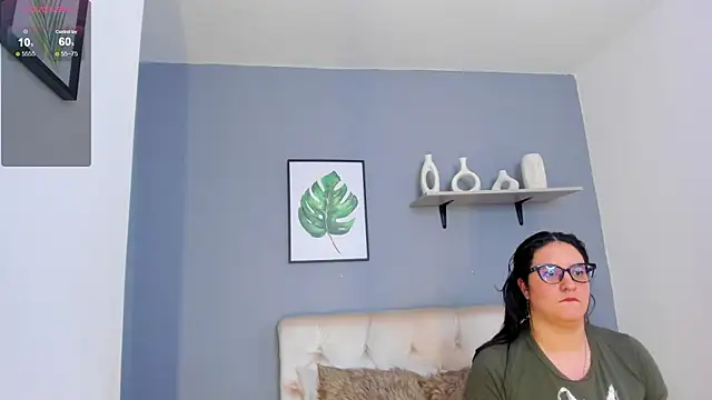 Soe_Lara's cam snapshot