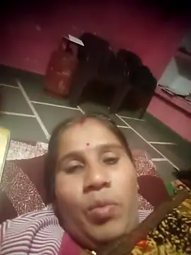 OliveGreen22's cam snapshot