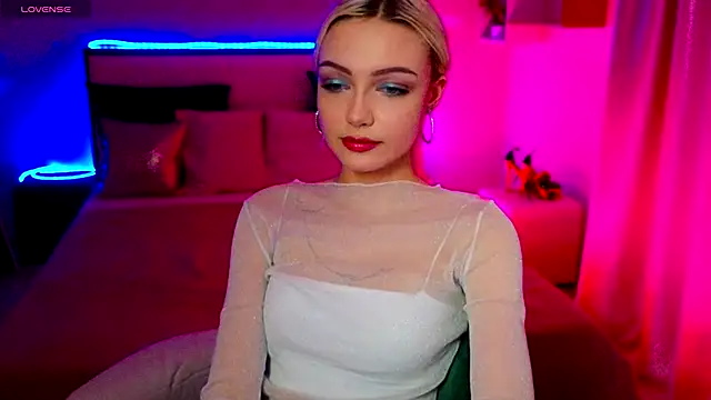 LinaLirian's cam snapshot