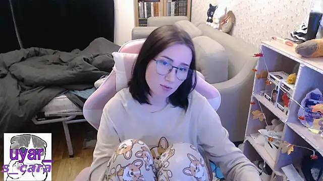 s_cara's cam snapshot