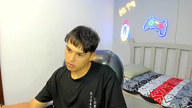 StiwenTwink's cam snapshot