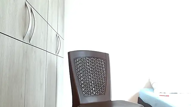 lonelydick2002's cam snapshot