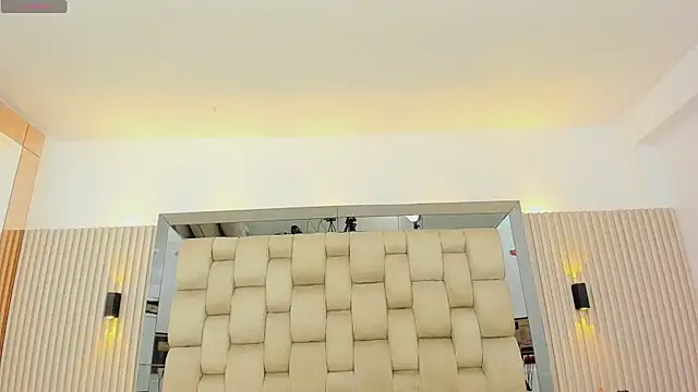 pocahontas_pow's cam snapshot