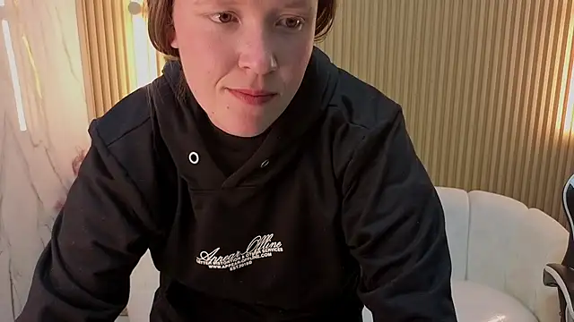 carla_tp's cam snapshot