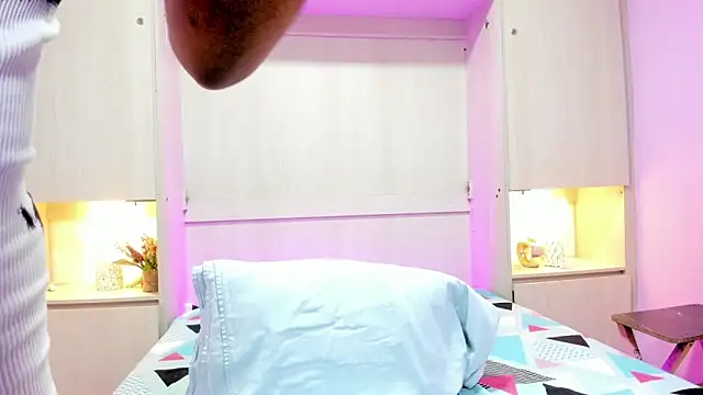 ChloeWiillow's web cam