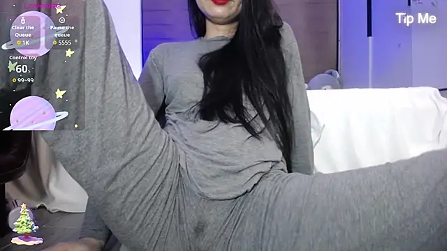 Sarahdamdangzz_88's cam snapshot