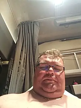 Tataurs live sex cam