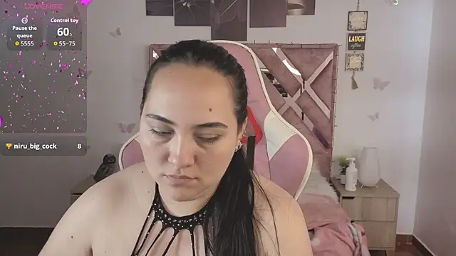 Jasmine_1526's cam snapshot