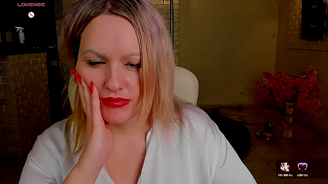 MariemLui's cam snapshot