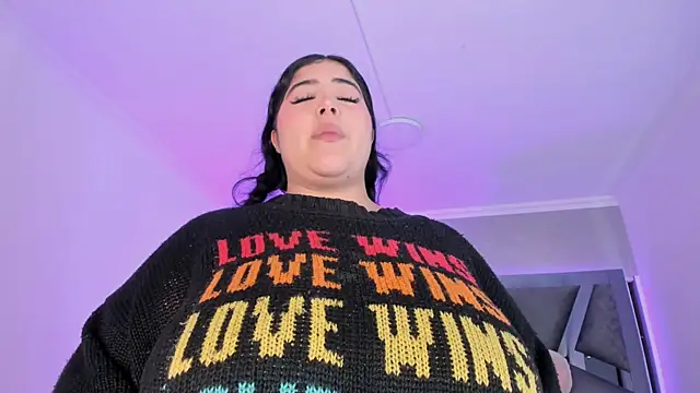 AmberiniHoffman's cam snapshot