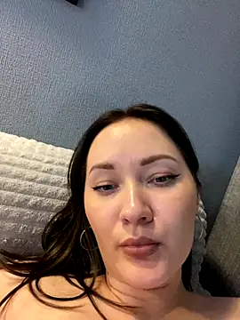 Kiss_My_Body's cam snapshot