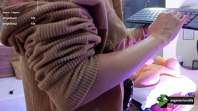 Fallen_Angel999777's cam snapshot