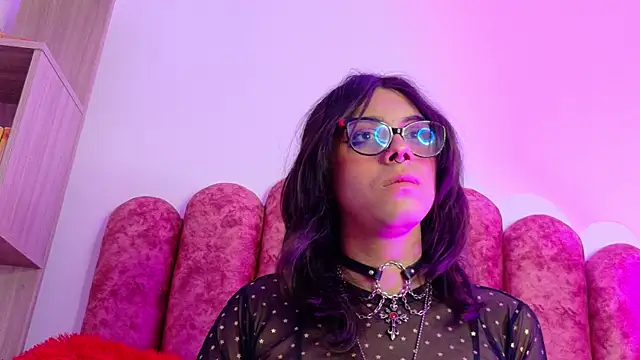 Lullaby_Charade live sex cam