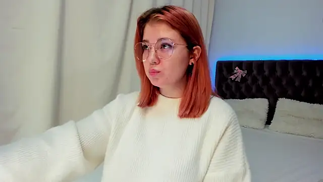 Ella_Mayers's cam snapshot