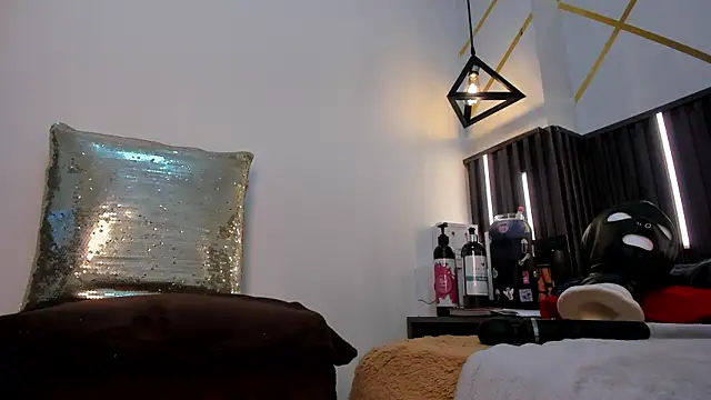 _rebecca1's cam snapshot