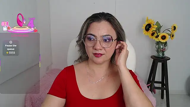 ana_milf's cam snapshot