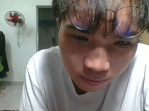 kave2033 live sex cam