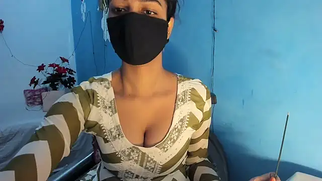 aarjulove live sex cam