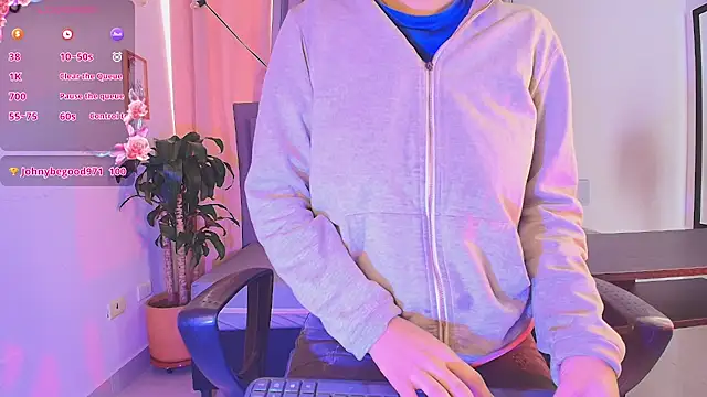 saray_reese live sex cam