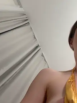 KateRedgar's cam snapshot