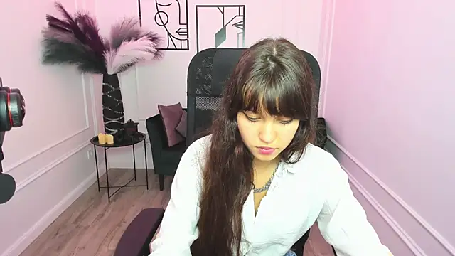 TiffanyYounge's cam snapshot