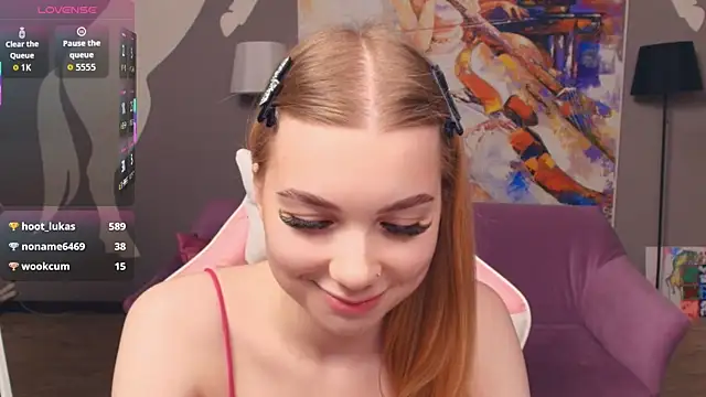 FloraBonde's cam snapshot