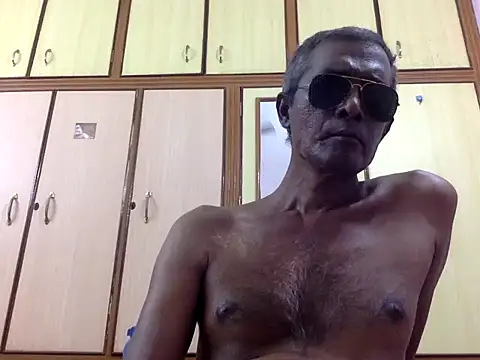 Lookin4Kinky_Partner's cam snapshot