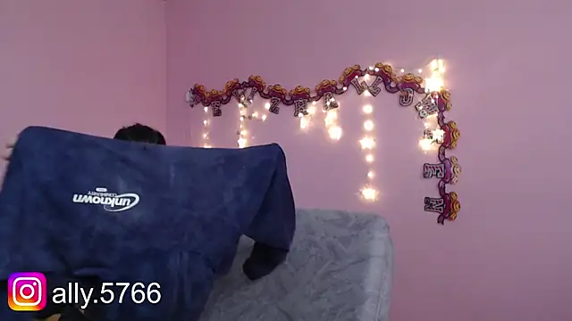 GoalXCouple live sex cam