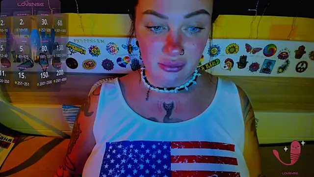 EllieOz's cam snapshot