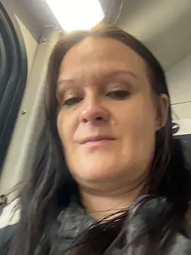 sinfful-secrets@xh's cam snapshot