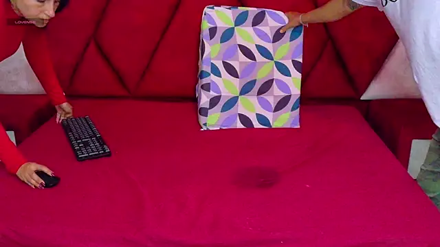 Kity_spiderr's cam snapshot