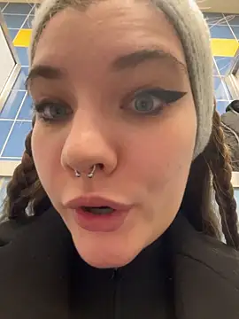 Holy_Tereza live sex cam