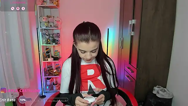 Layla_castilloo's cam snapshot