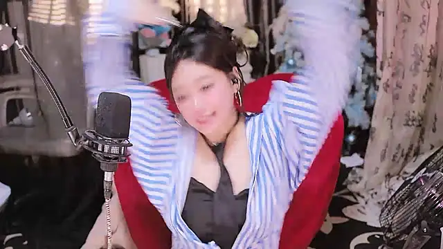 Missy_Nana21 live sex cam