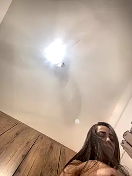 lucioliveira's cam snapshot