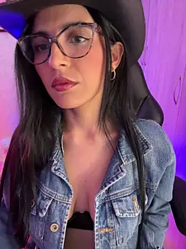 Cristal_Cerati_'s cam snapshot