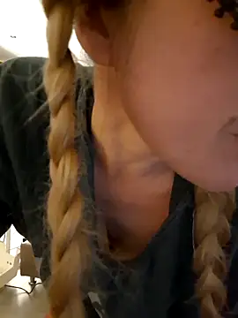 NaughtyCatgirl's cam snapshot