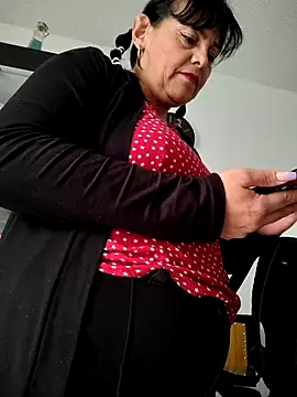 Natasha_miilf's cam snapshot