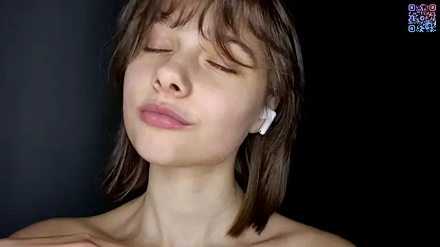 ExitedTroth's cam snapshot