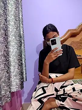 Student12th's cam snapshot