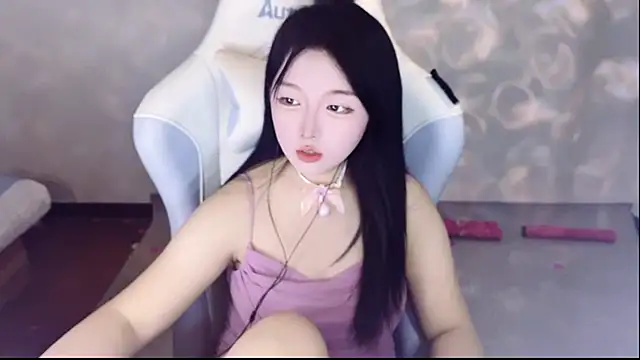 -huahua-'s cam snapshot