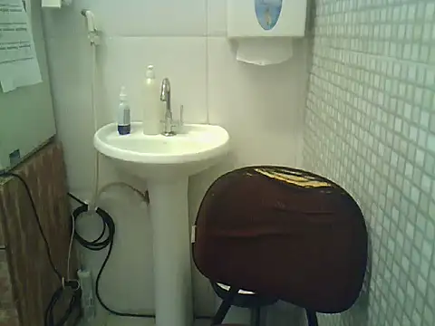 HS-hotsmile's cam snapshot