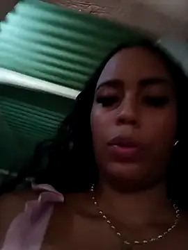 Fernanda30 live sex cam