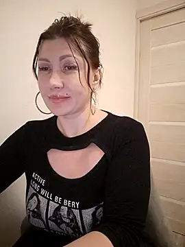 ROXOLANAA_SEXY's cam snapshot