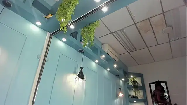 MichellePose's cam snapshot