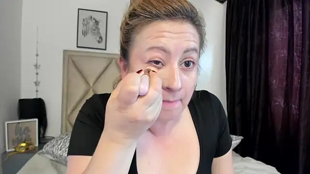 MonyCassius's cam snapshot