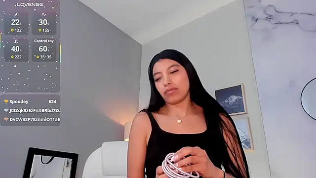 Tiffany_Low's cam snapshot