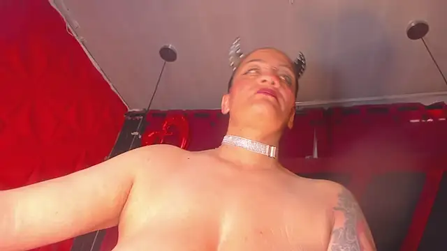 Taylor-hardcore's cam snapshot